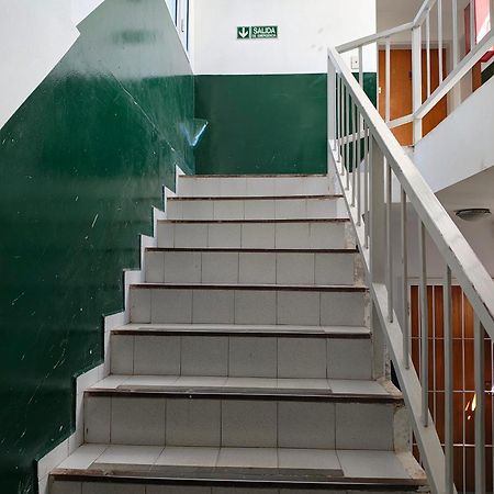 Acogedor Monoambiente Con Parking Apartment เนวเก็น ภายนอก รูปภาพ