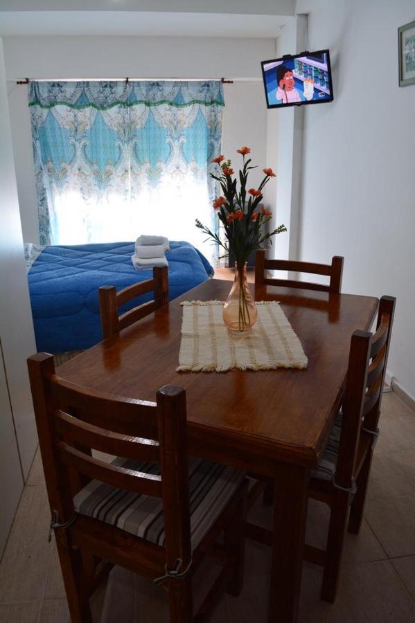 Acogedor Monoambiente Con Parking Apartment เนวเก็น ภายนอก รูปภาพ