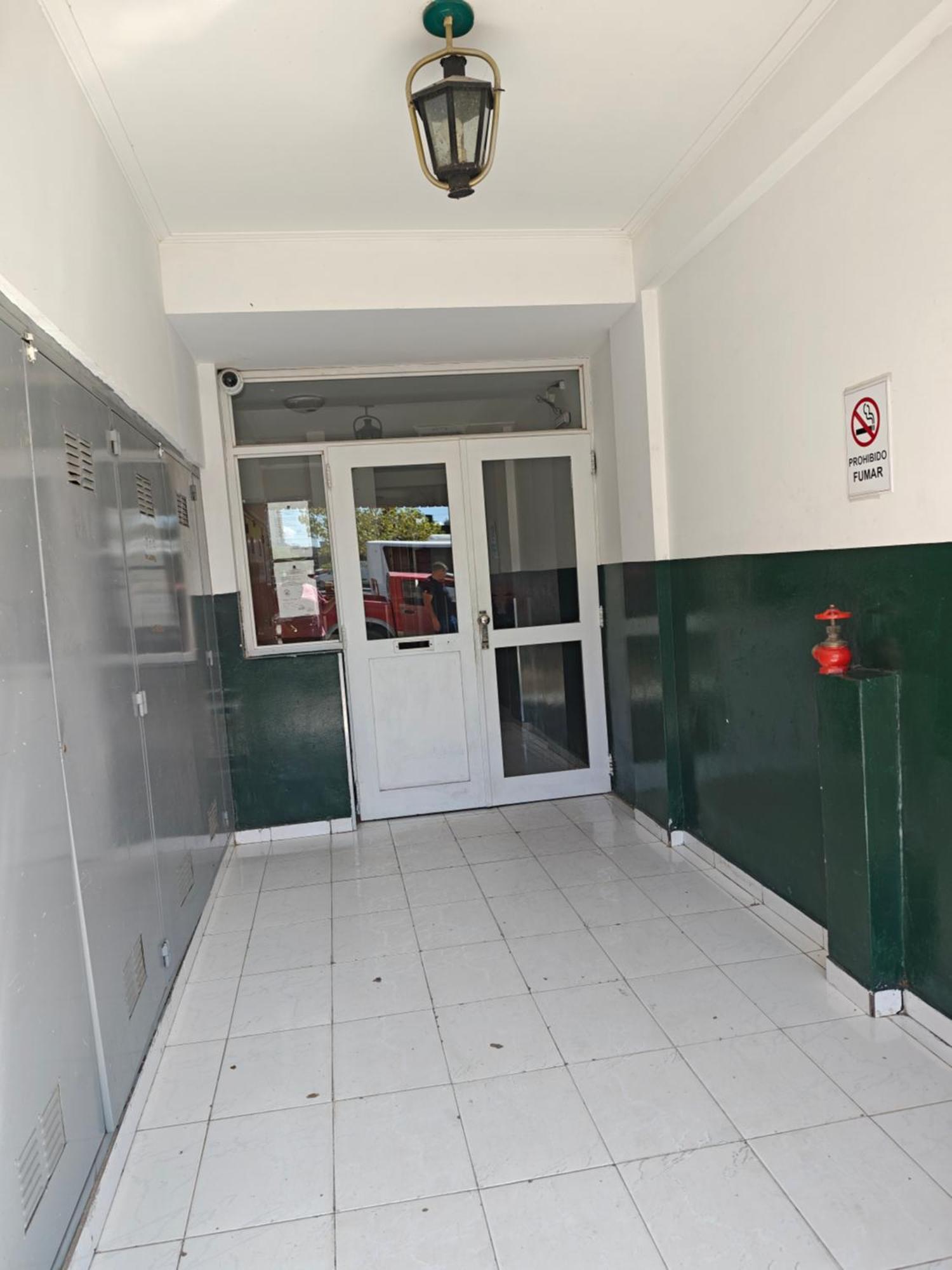 Acogedor Monoambiente Con Parking Apartment เนวเก็น ภายนอก รูปภาพ
